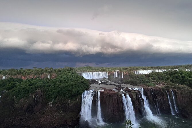 2-Days PRIVATE Brasil & Argentina Experience Iguazu Falls - Who This 2-Day Private Iguazu Combo Fits Best