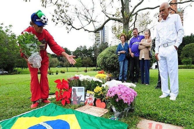 6 Hour Ayrton Senna Tour – The Greatest Formula 1 Drivers of all Time - Stop 2 on Avenida Europa: Senna ties plus the imported-car photo zone