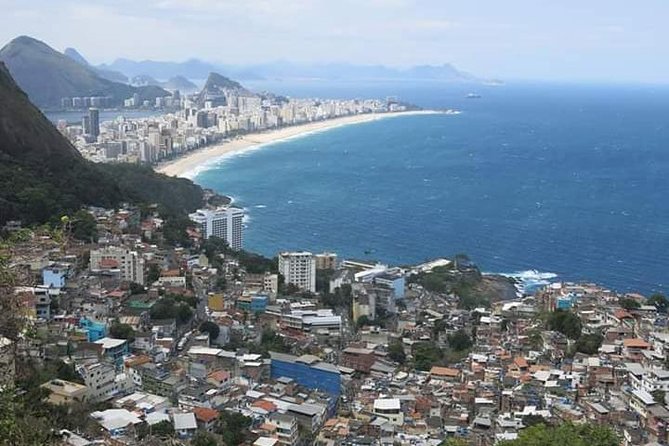A socio-educational and gastronomic experience in the Vidigal favela - Walking down through alleys, and why that rhythm helps
