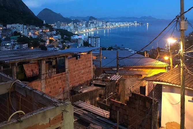 A socio-educational and gastronomic experience in the Vidigal favela - Safety, pacing, and the small-group advantage (max 10)