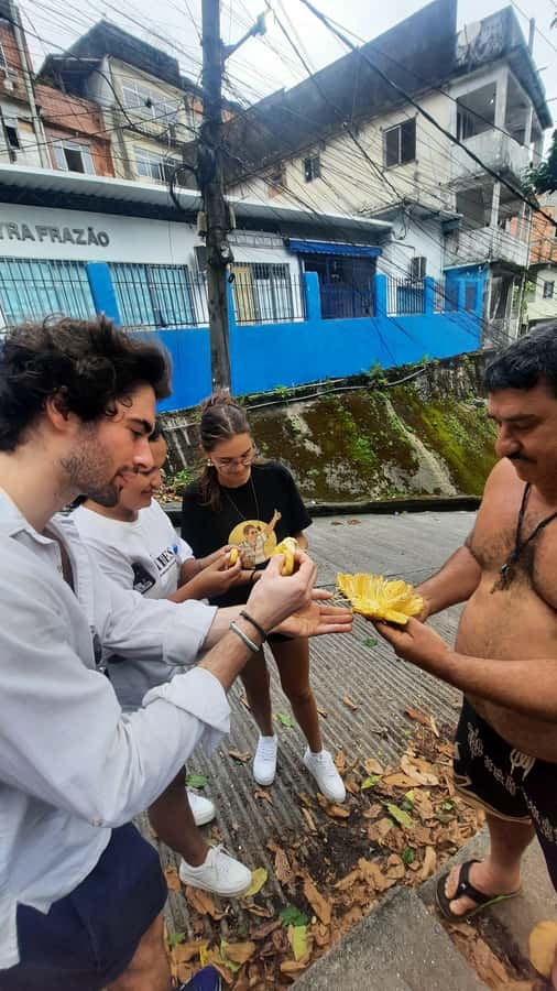 A Walk in the Rocinha Favela: Women Leading the Way - Rocinha on foot, guided by women and local truth