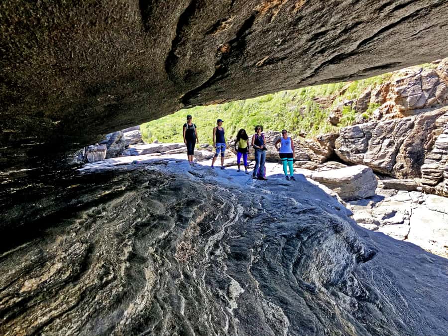 Armação dos Búzios: Walk Through the Natural Pools in Búzios - Where the trail starts: Costa do Sol State Park and the cliff world