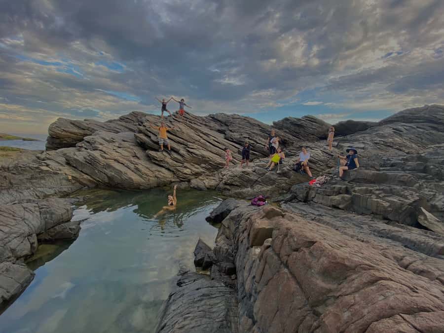 Armação dos Búzios: Walk Through the Natural Pools in Búzios - Who this tour fits best, and who should skip it