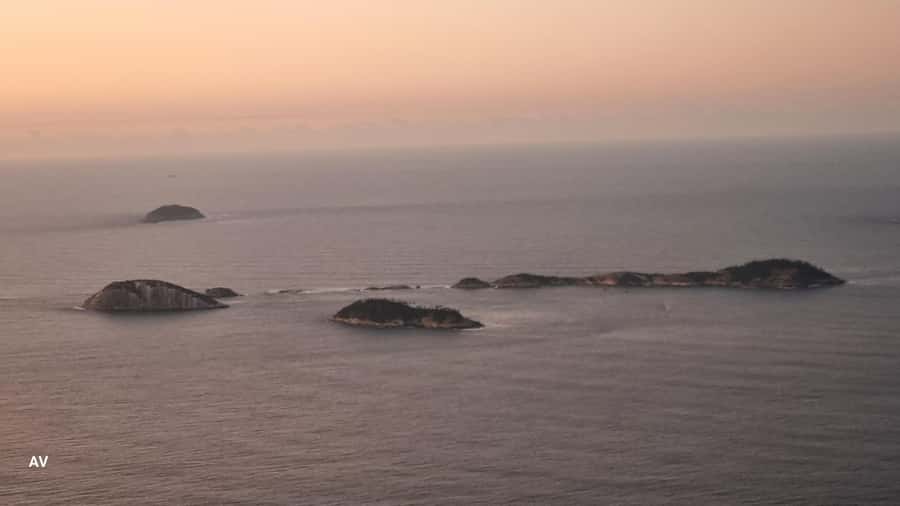 AVenturismo 2 Irmãos hill + Vidigal Favela - Price and logistics: what $48 for 4 hours really buys