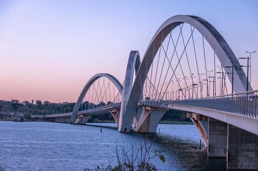 Brasilia : Private Custom Tour with a Local Guide - First Steps in Brasilia’s Modernist City Plan
