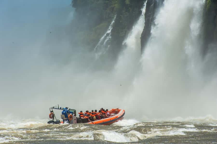 Brazilian Iguassu Falls,Bird park Boat Safari all tickets - When this tour is the right fit, and when it isn’t