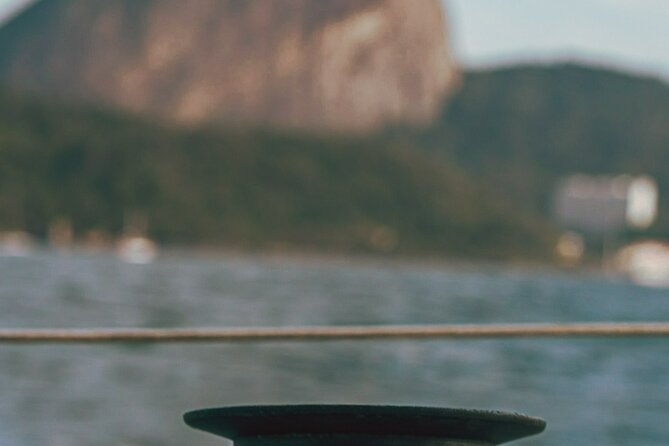 Brunch & Sunset Cruise with Capirinha in Rio - Sailing Guanabara Bay: Redeemer, Sugar Loaf, and the Forts From Water Level