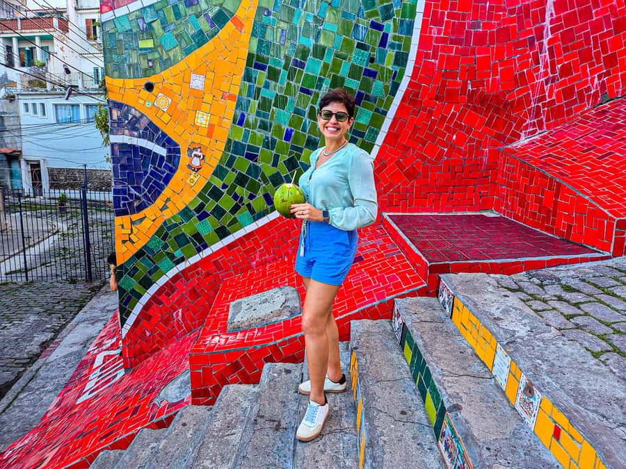 Corcovado, Sugarloaf Mountain, and Selarón Steps 6-Hour Tour - Santa Teresa and the Jorge Selarón Steps in a focused art stop