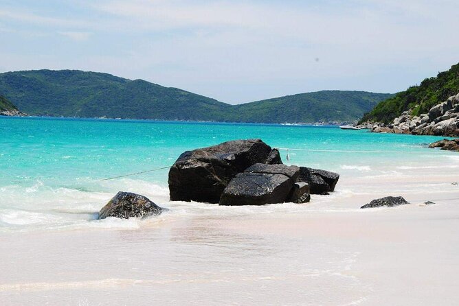 Day Tour to Arraial do Cabo from Rio - Getting There at 8:00 am, and the Comfort Reality Check