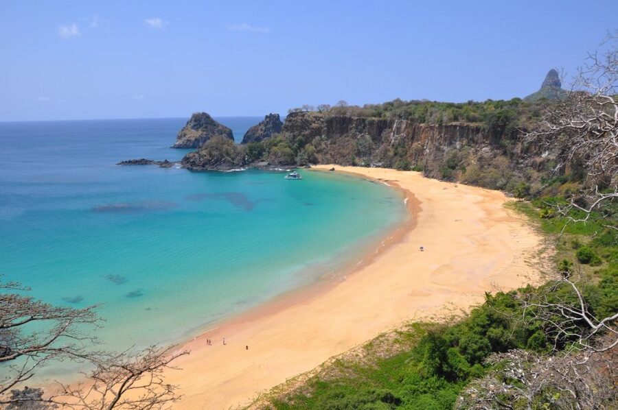 Discover Noronha: 7-Hour Ilhatour Adventure - Cacimba do Padre and Two Brothers Hill: nature meets viewpoints