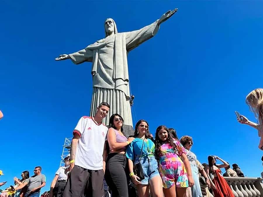 Explore Rio: Christ, Selarón, and more in 5 Hours! - Guides Make or Break the Experience, and Here They Seem to Shine