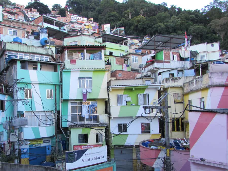 Favela Santa Marta: Walking Tour with local guide - Why Favela Santa Marta is worth your time