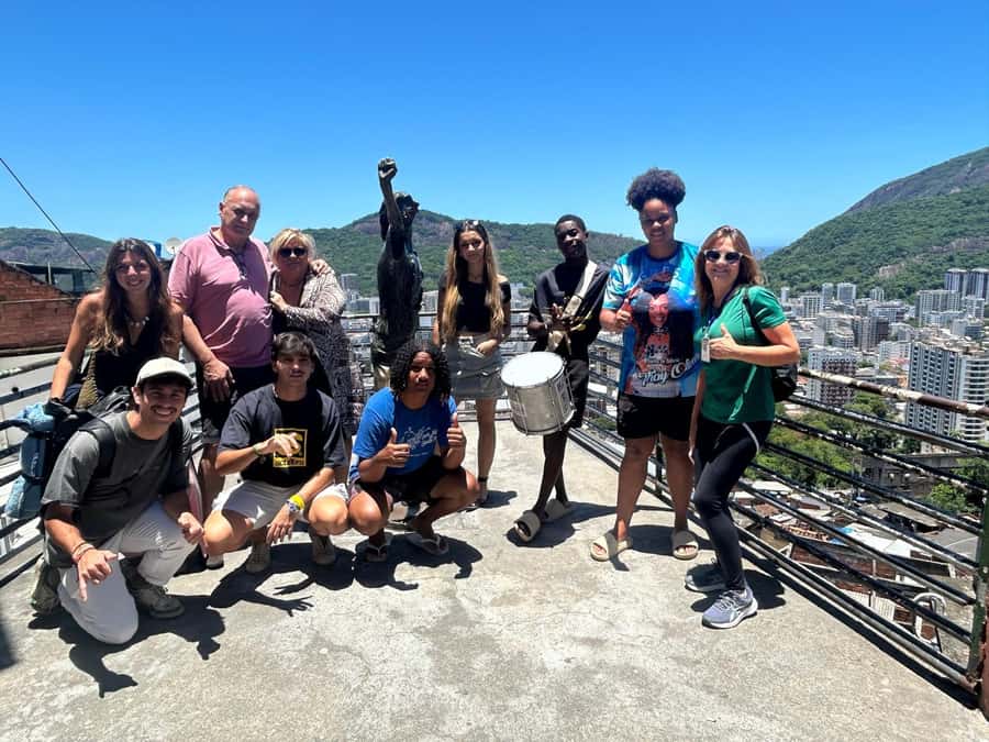 Favela Santa Marta: Walking Tour with local guide - Price and value: what you get for about $34