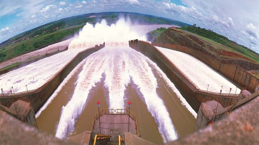 Foz do Iguaçu: Itaipu Hydroelectric Dam Guided Tour - The quickest way to understand Itaipu’s scale