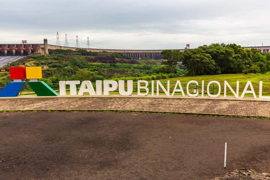 Foz do Iguaçu: Itaipu Hydroelectric Dam - From pickup to the reception: easy start, clear flow