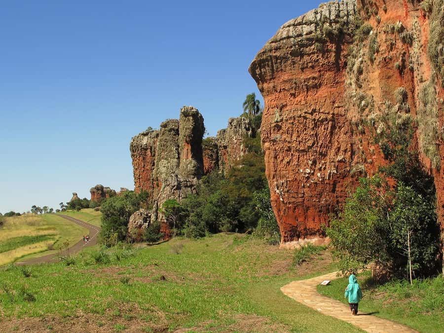 From Curitiba: Vila Velha State Park Full-Day Group Tour - Key things you will notice right away
