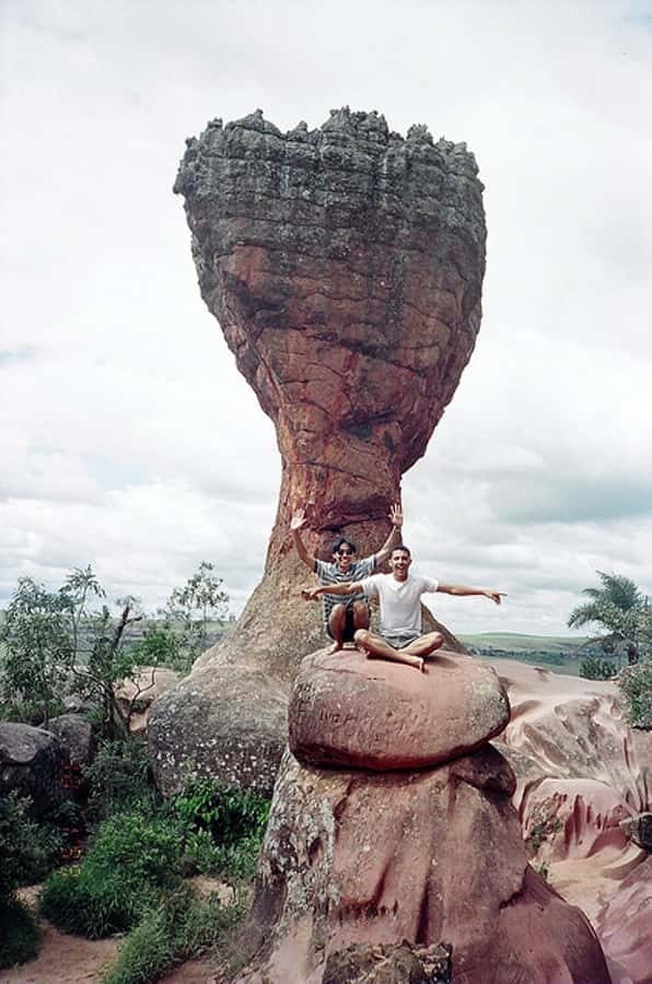 From Curitiba: Vila Velha State Park Full-Day Group Tour - Inside Vila Velha State Park: sandstone rocks that force you to look up