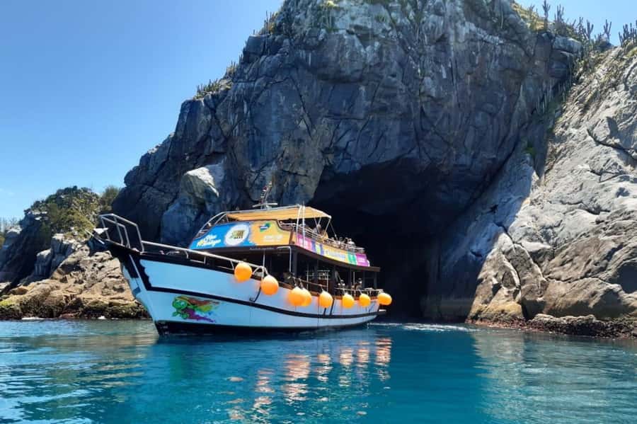 From Rio: Arraial do Cabo Day Trip with Boat Tour - Weather reality: when rain or wind changes everything