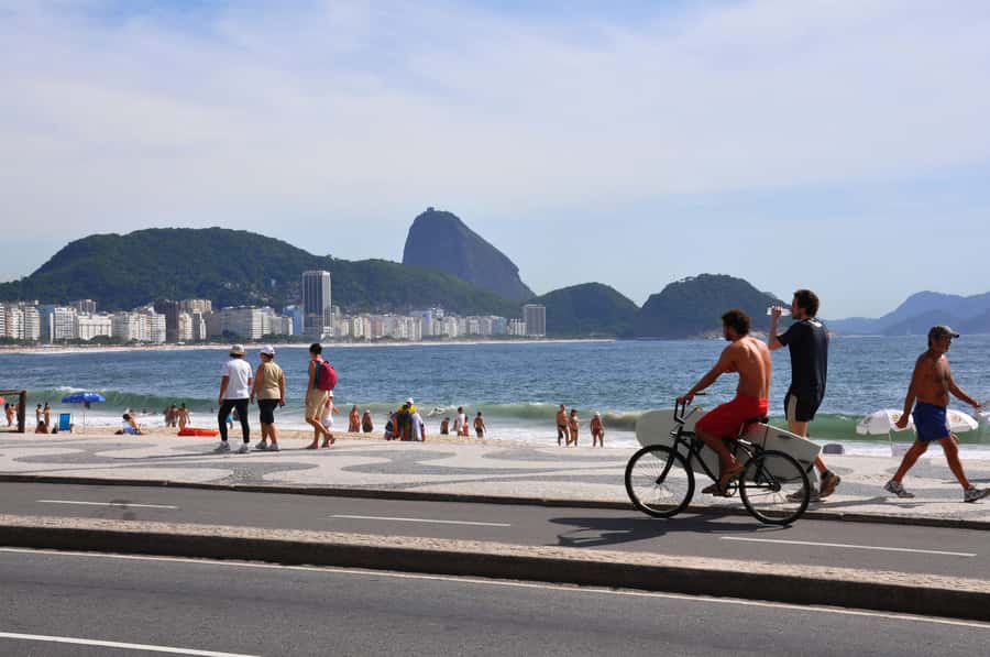 From Rio de Janeiro: Sugarloaf Mountain Tour with Cable Car - Cable Car Leg One: Urca Hill (220 m) and a Built-In View Check