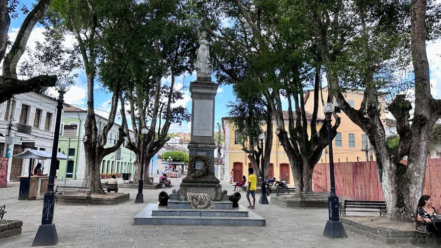 From Salvador: Cachoeira Colonial Town Daytrip - Languages and guide style, why it matters more than you think