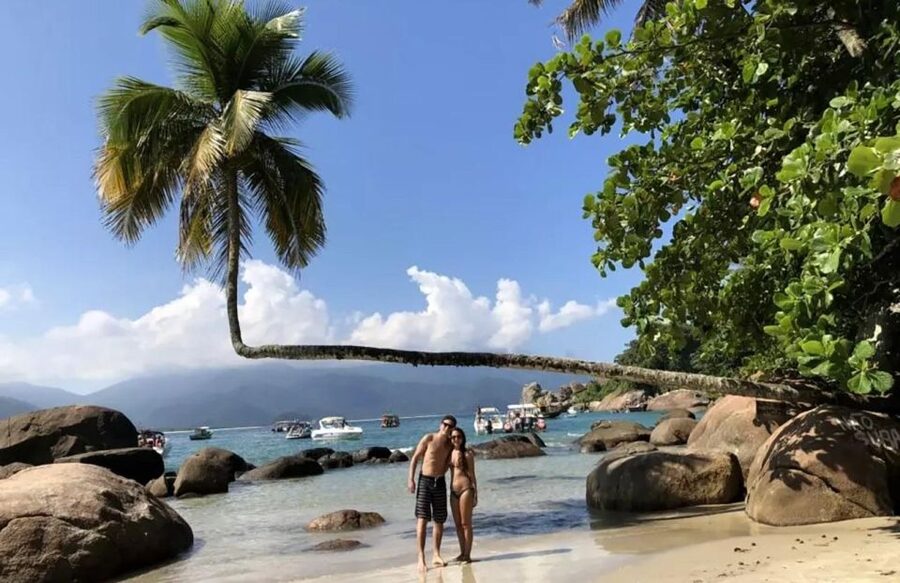 Full-Day Tour to Angra dos Reis and Ilha Grande - Velinn Angra Sunset and the guided rhythm of the day