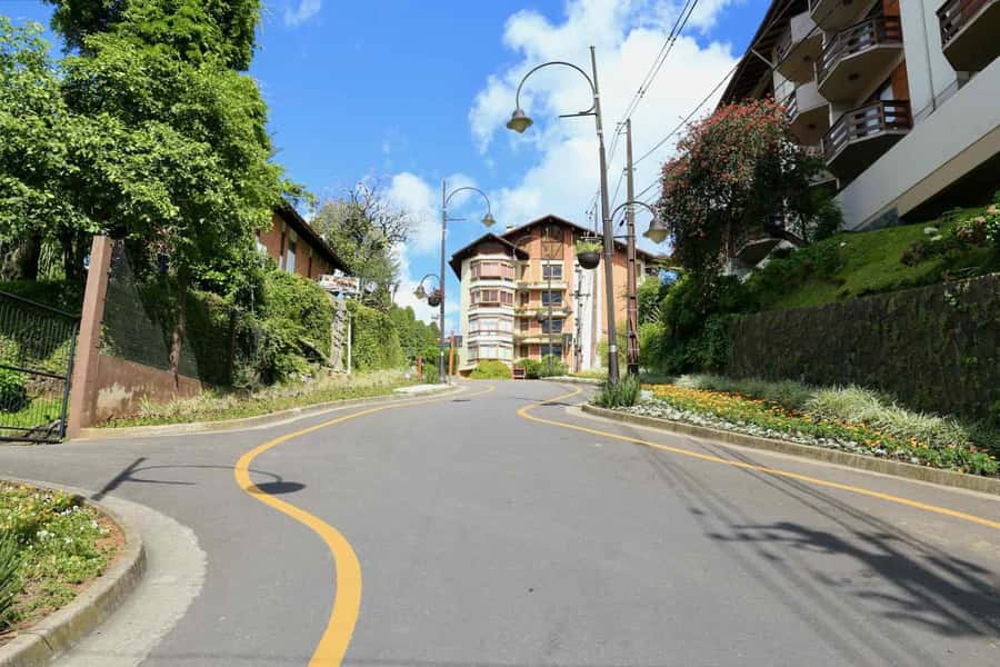 Gramado and Canela: Private Daytour from Porto Alegre - The lawn center and Black Lake for scenic walking breaks