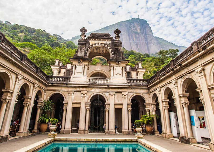 Green Rio: Guided Tour of Botanical Garden and Lage Park - Walking reality: pace, weather, and when access changes