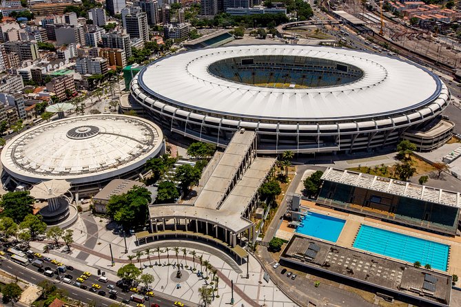 Guided Tour to the Redemptor Christ and City in Rio de Janeiro - Shared group size and the bilingual guide effect