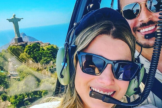 Helicopter tour in Rio de Janeiro - 25 Minutes - Your aerial route: Christ the Redeader to Sugarloaf, then the beaches