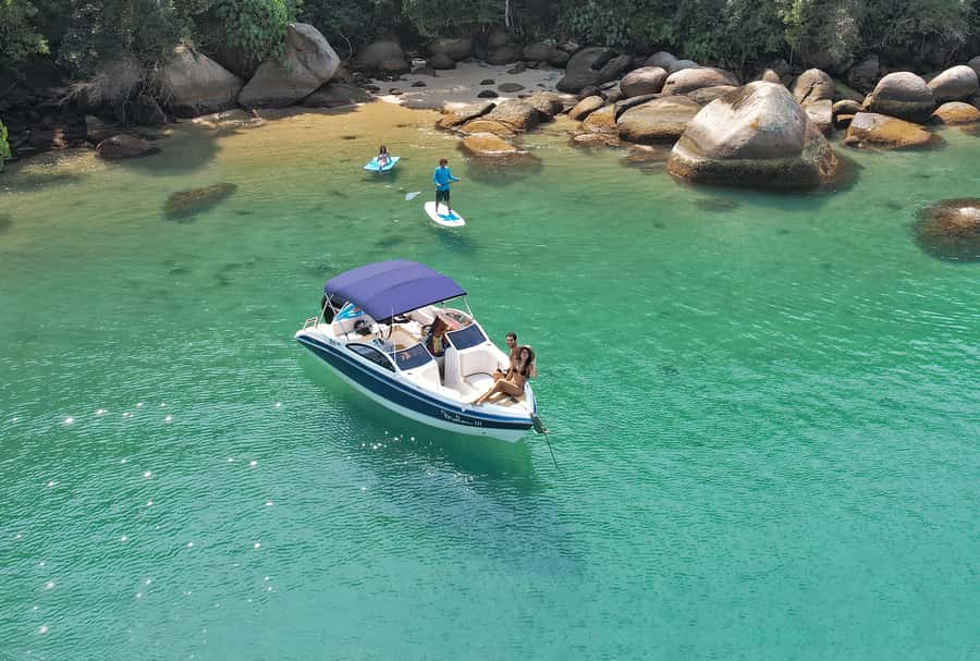 Idyllic Islands Private Speedboat Tour in Paraty - Meeting at Av. Roberto Silveira 479, Then Out to the Water