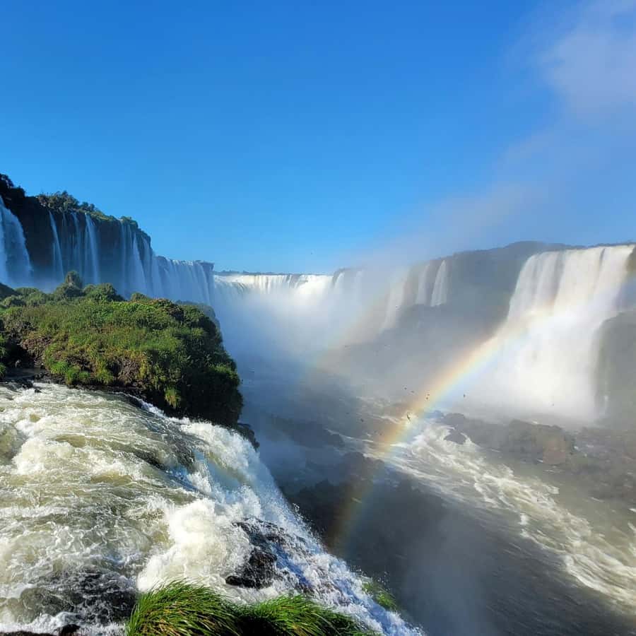 Iguassu Falls: Brazilian Side Private Tour - Caminho das Cataratas trail walk: where you earn the views