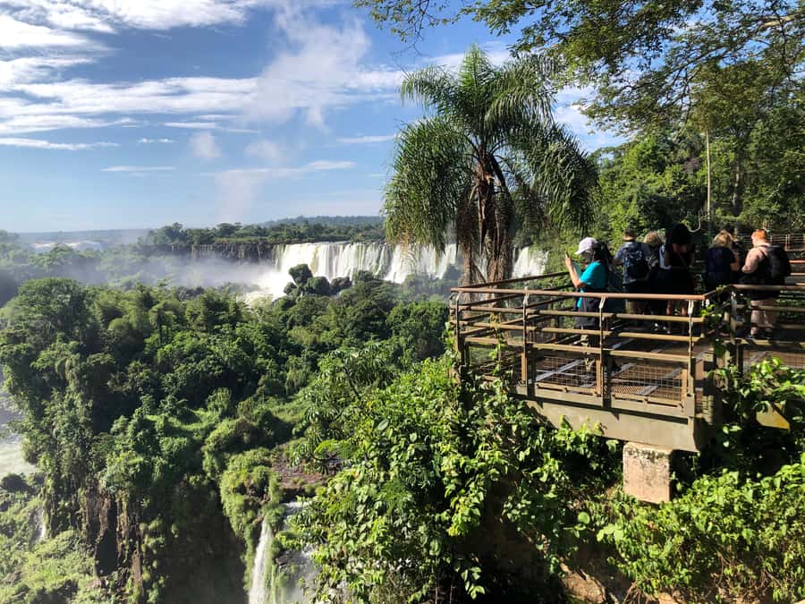 Iguassu Waterfalls: 1 Day Tour Brazil and Argentina's sides - Key things to know before you go