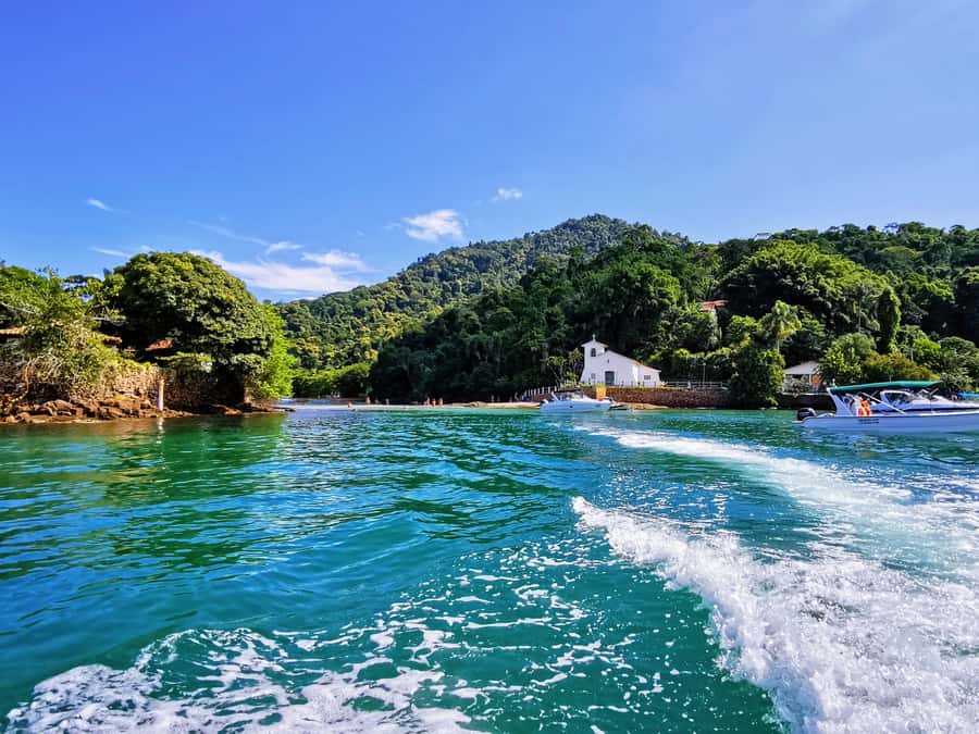 Ilha Grande: 7h Speedboat Tour of Paradise Islands - Price and value: what you get for about $74