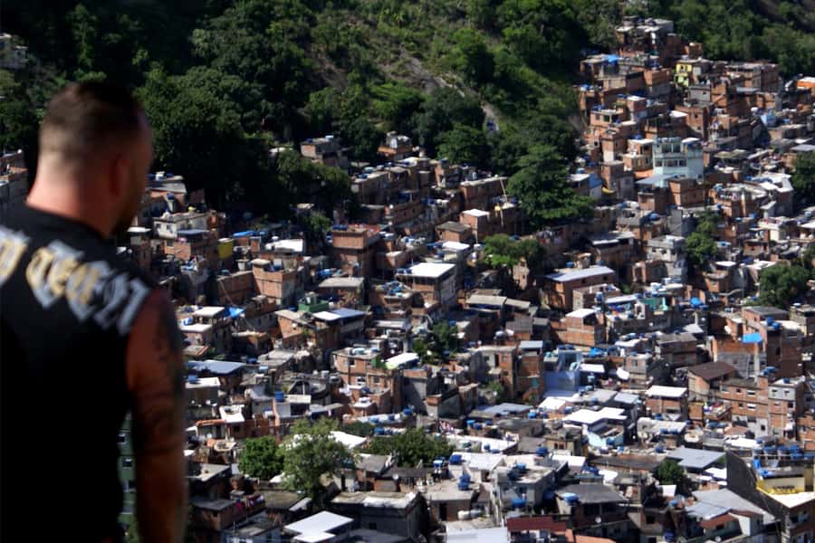 Jeep'n'Culture: Rocinha Favela and Tijuca Rainforest Tour - Rocinha on the Move: History Talk, Walk, and Scenic Route
