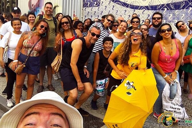 Learn the History of Rio with an Unforgettable City Center Walking Tour - Arcos da Lapa: the aqueduct that turned into a bohemian symbol
