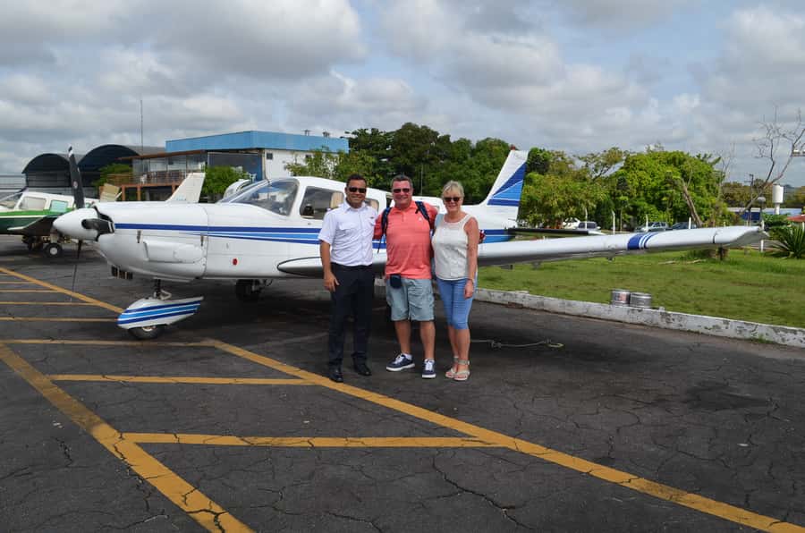 Manaus: Amazon Rainforest Panoramic Airplane Flight - The flight plan: Negro River to Anavilhanas Archipelago