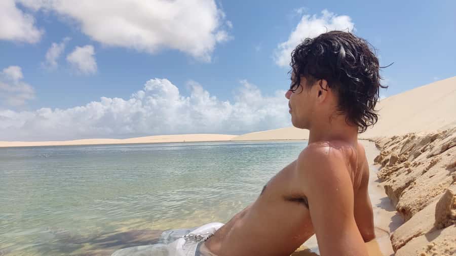 Morning tour at Lençóis Maranhenses (Lagoa Azul) - Walking the dunes to the top view