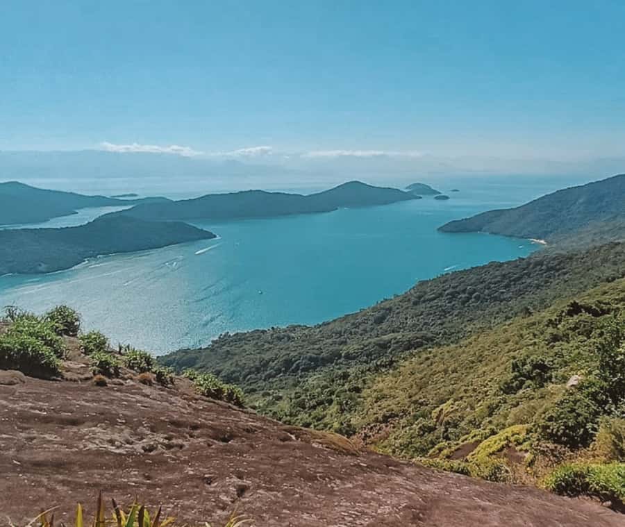 Paraty: A Private Speedboat Experience in Mamangua - Getting started at Pontal Beach’s floating deck