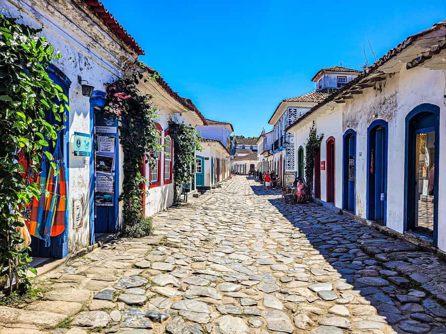 Paraty Historical City Walking Tour - Private vs Shared: How to Choose the Right Time and Language