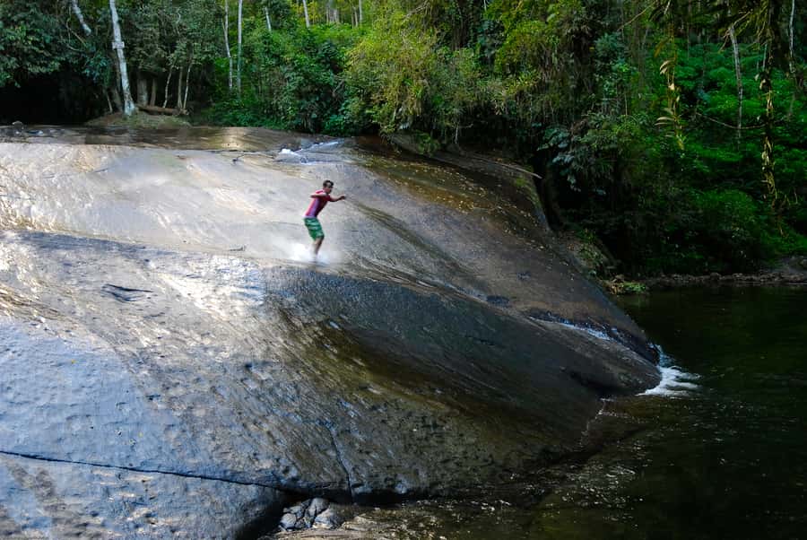 Paraty: Jungle Waterfalls and Cachaça Distillery Jeep Tour - Lunch by the Pereque-açu River: what you’ll need to know