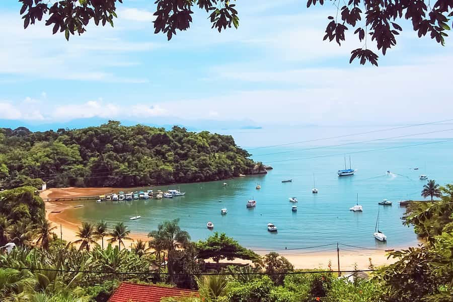 Paraty: Schooner Boat Tour with Beaches and Snorkeling - Getting on board: the open platform setup you will actually care about