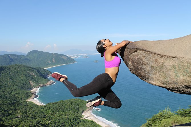 Pedra Do Telegrafo and Grumari Beach with Photos - What the Pedra do Telégrafo walk feels like on the ground