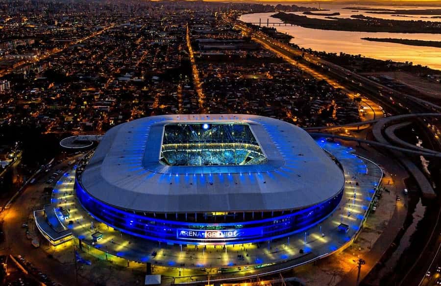 Porto Alegre: Private Citytour na Capital dos Gaúchos - Beira Rio Stadium, Grêmio Arena, and the Gasometer Plant