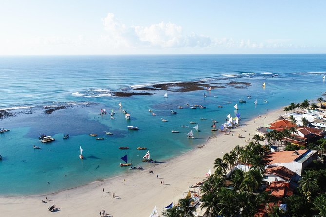Porto de Galinhas Tour from Maragogi by Costazul Turismo - Arriving at Porto de Galinhas: the support point is part of the experience