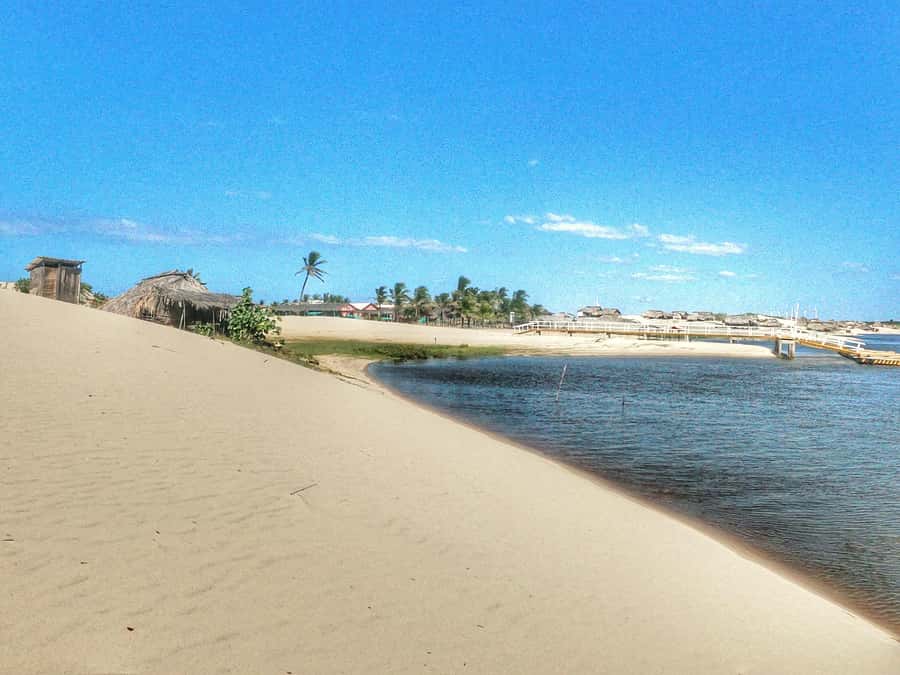 Preguicas River Speedboat Tour - Pequenos Lençóis Dune Walk: Sand, Sun, and Short Guided Foot Time