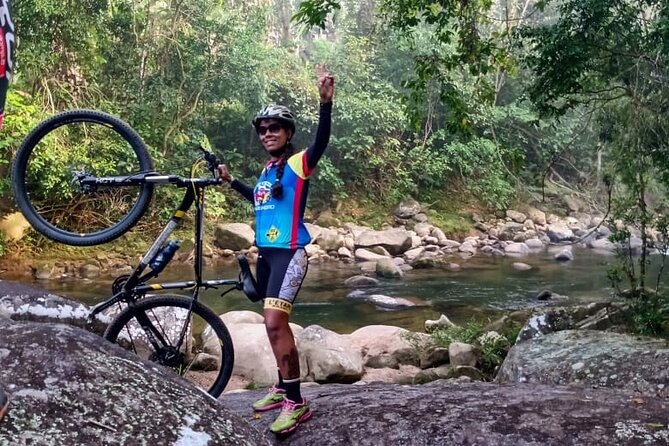 Private Bike Tour in Paraty - Waterfalls and beaches: the best part of the ride