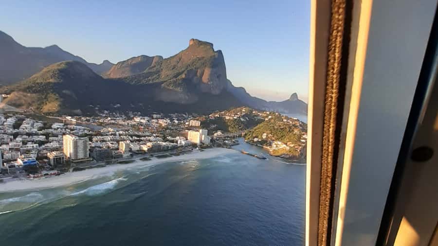 Private Helicopter tour - Rio de janeiro in 30min - Sugarloaf Mountain and Christ the Redeemer, the main event with 1 to 2 rounds
