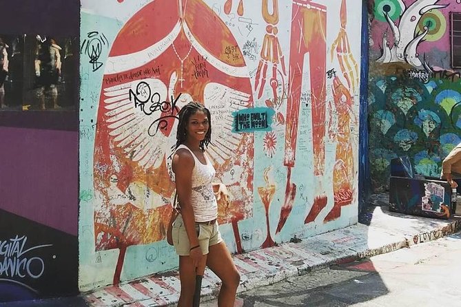 Private Street Art Tour of São Paulo with Batman´s Alley Visit - The viaduct mural stop, public art on a bigger scale