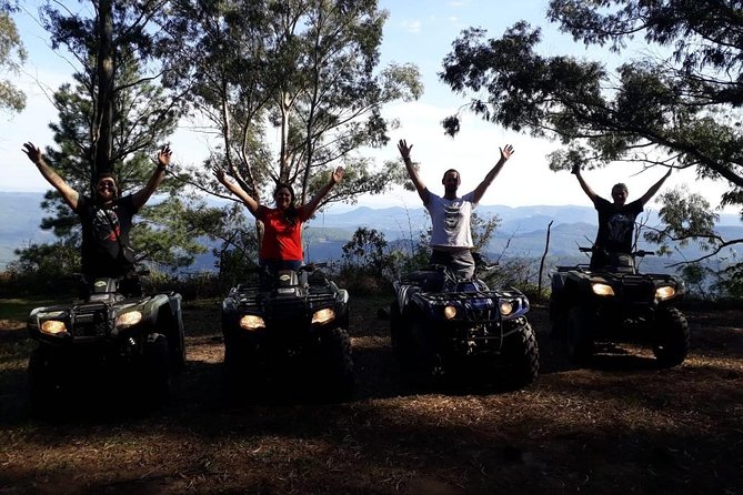 Quadricycle Tour to the Hills with Off Road 15km - 2 people - Safety training and the gear you wear before the first turn