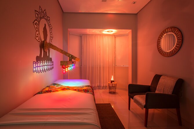 REIKI - Crystal Therapy - by Venus' Secret Spa - San Francisco - Reiki, quartz crystals, and chromatotherapy lights, what that feels like in practice